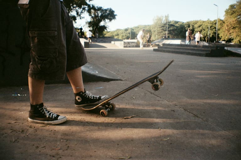 Skate- La Sardina Lomography — fotografía de Nira Bokler