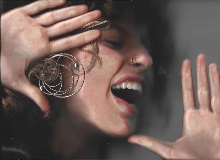 Scan — fotografía de Nira Bokler